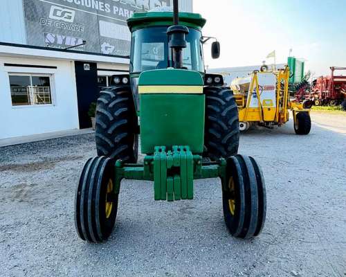 John Deere 4730 año 1986.