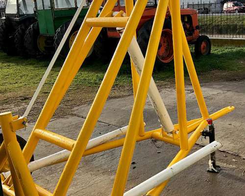 Elevador - Cargador de Rollos Nuevos C/ Cilindro Hidraulico