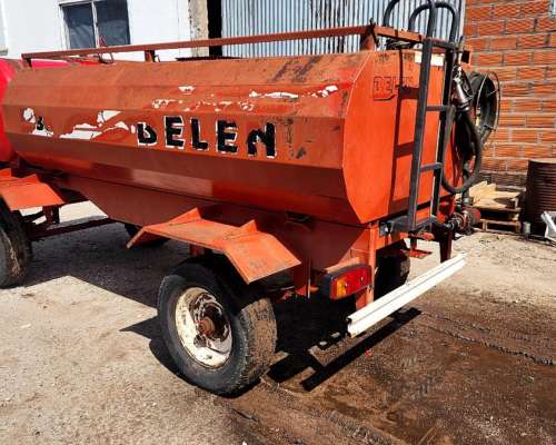 Acoplado Cisterna para Combustible Belen de 3000 Usado