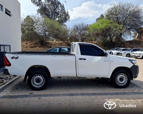 Hilux 4X4 CS DX 2.4 TDI 6mt 2023