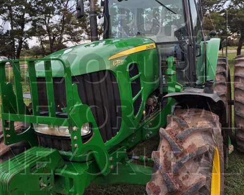 John Deere 6170j Rodado Dual, año 2017.