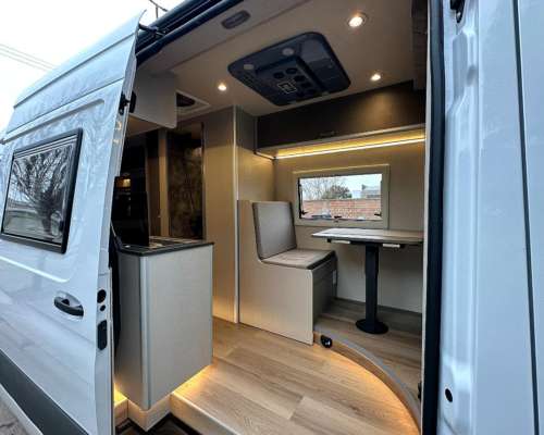 Unico Solo 6.702 KM. Vendo Motorhome Sprinter 517 4325 XL