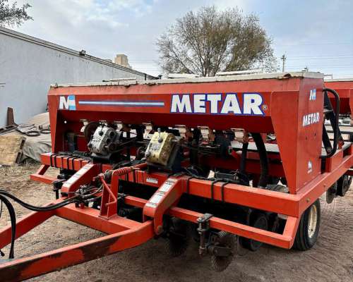 Sembradora Metar 11 a 26 o 11 a 52