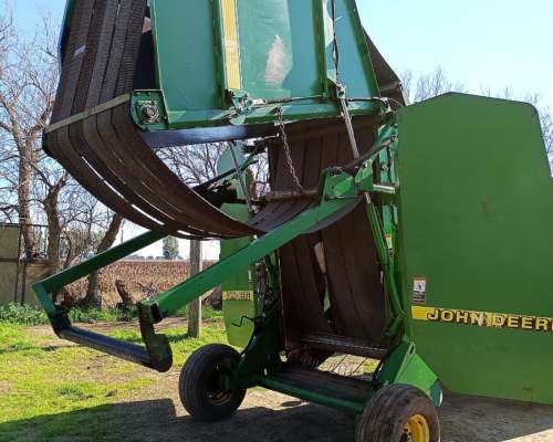 Rotoenfardadora Jhon Deere 466 - Rollo 1.20