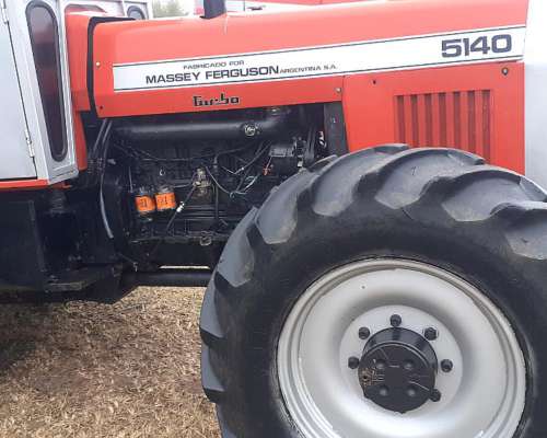 Massey 5140 , muy Buen Estado