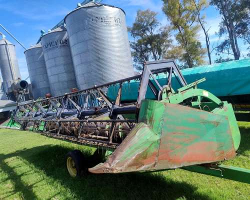 John Deere 1185 A. año 1998. Plataforma 23 Pies.