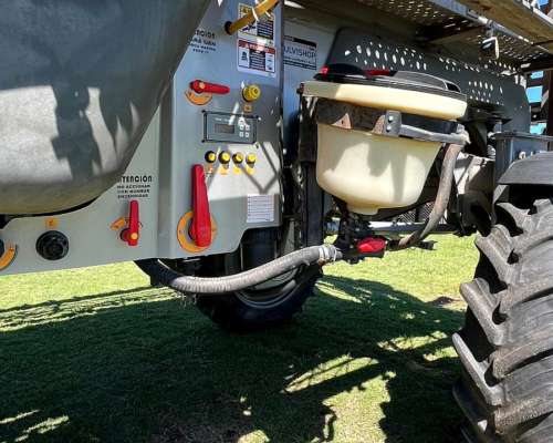 Pulverizadora Pla MAP3 3300 PS Mixta 36 2017 8000hs