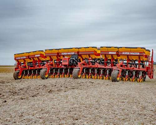 Sembradora Grano Grueso Super Walter W660