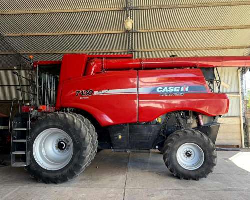 Cosechadora Case IH 7130 año 2017 + Draper Case