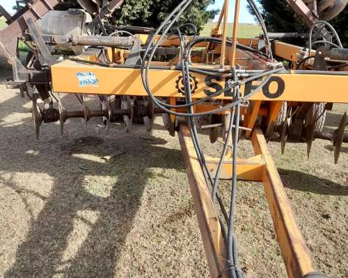Rastra Desencontrada, Cele de 56 Alas Rebatibles