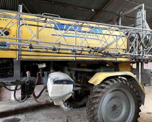 Pulverizadora Pla MAP 3000 28mts de Botalon