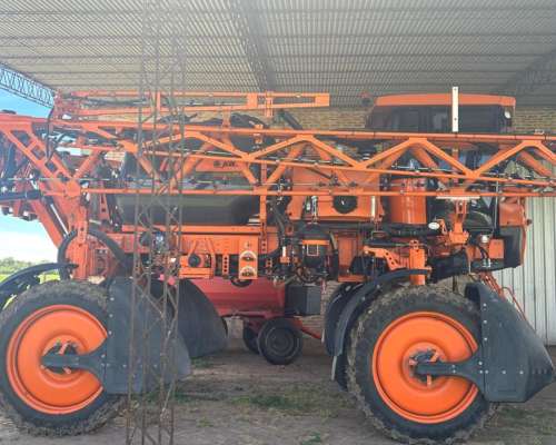 Jacto Uniport 2530. año 2024.