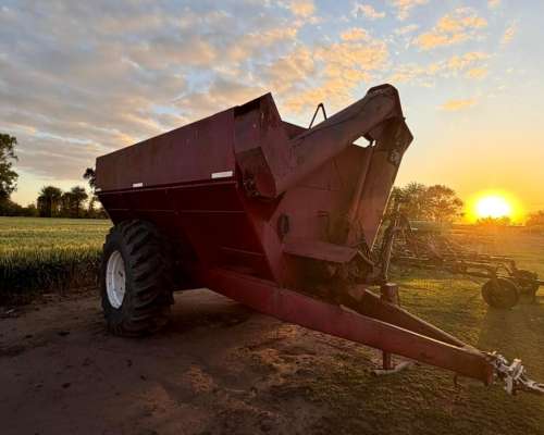 Carro de 26 Toneladas con Chimango