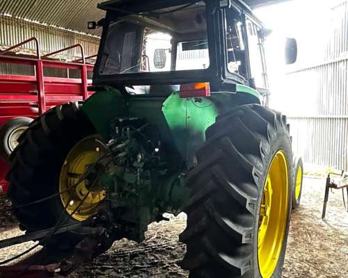 Tractor John Deere 6500