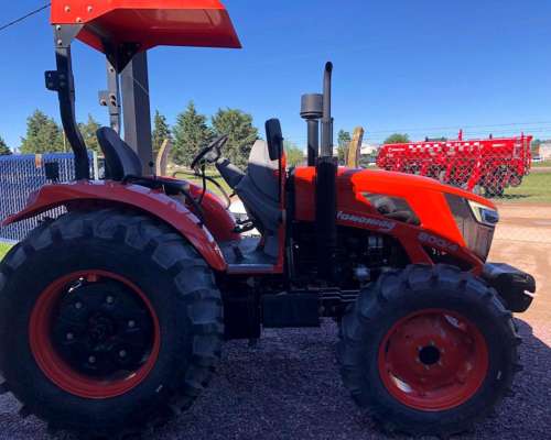 Tractor Hanomag Stark 800/4 - 80 HP sin Cabina.