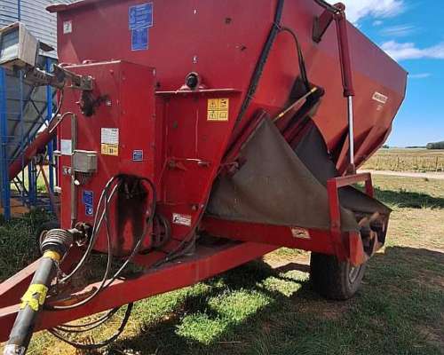 Mixer Mainero 2920 10m3 con Balanza y Cubiertas