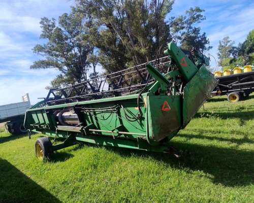 John Deere 1185 A. año 1998. Plataforma 23 Pies.