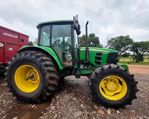 Tractor John Deere 6110j, Año:2018.