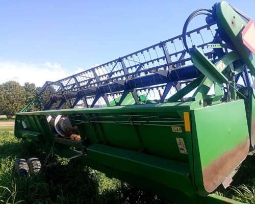 John Deere 1175 con 23 Pies