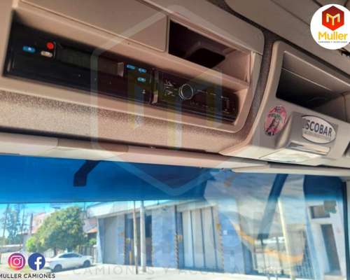 Iveco Cursor 330 Modelo 2016