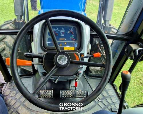 Tractor New Holland T6.140, con Pala Gyp, 2013.