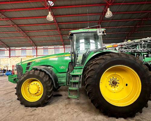 Tractor John Deere 8330- Americano