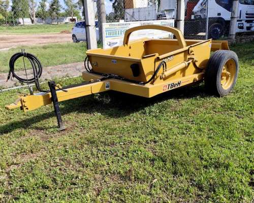 Pala de Arrastre Tbeh PA 2500: Disponible/engomada