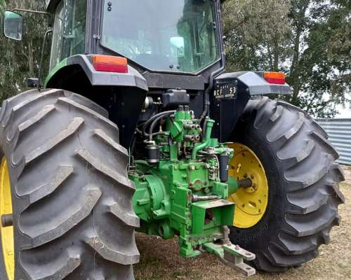 Tractor John Deere 7505 (160 HP)