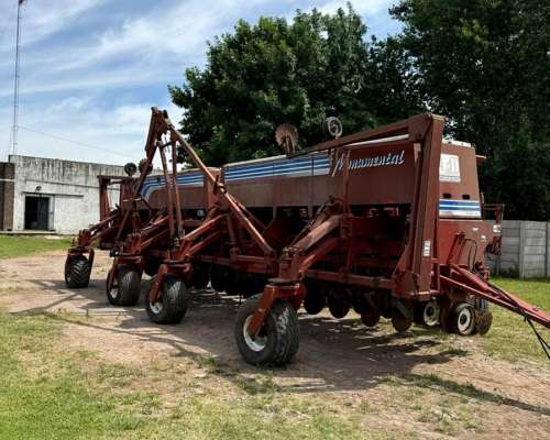 Sembradora Monumental - 18 a 52 - Mecánica - con Monitor