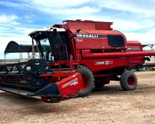 Cosechadora Vassalli 1550ss, año 2013