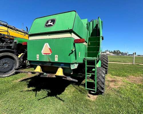 Cosechadora John Deere 1550. Mod 2004