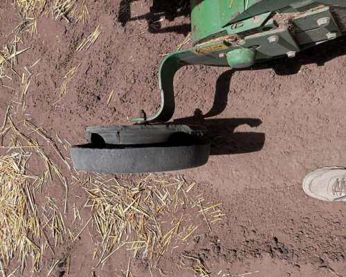 Rotoenfardadora John Deere 568 año 2011.