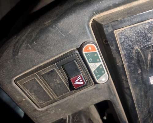 Tractor New Holland TM 150 Cabina ,DT , 11350hs 2010 Vigia