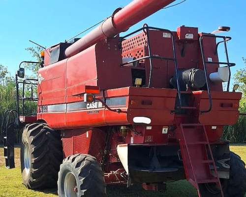 Cosechadora Case IH 2399 - Cabezal 30 Pies