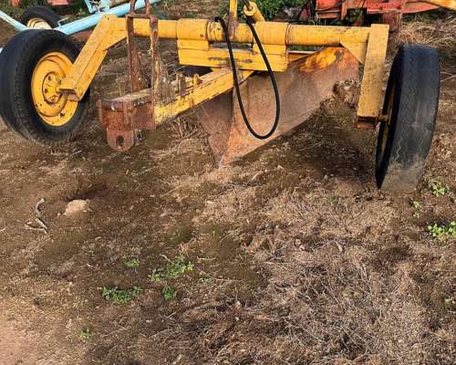 Zanjeadora Hidraulica Nievas de Arrastre