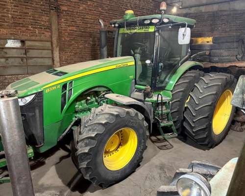 Tractor John Deere 8335r