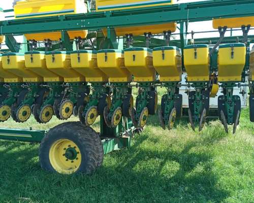 Sembradora Tedeschi M99 18 a 42