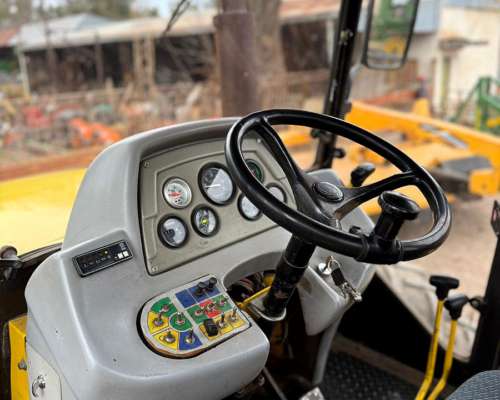 Tractor Pauny 540c con Duales 18-4-34 Motor Cummins