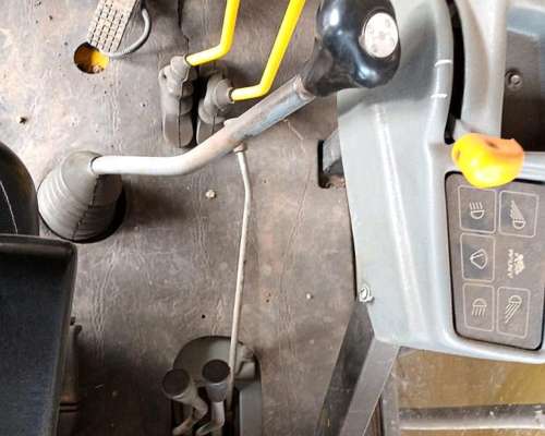 Tractor Pauny EVO 710 I.e., Duales 30, Mod 2015, 5000 Hs