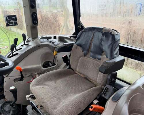 Tractor Case Farmall 130 a