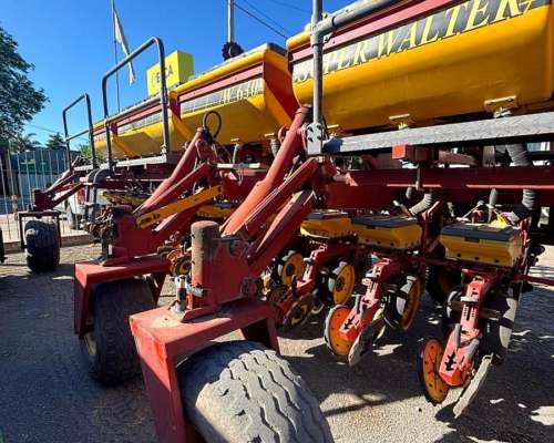 Sembradora Super Walter W630 de 20 Líneas A52,5 año 2012 D/F