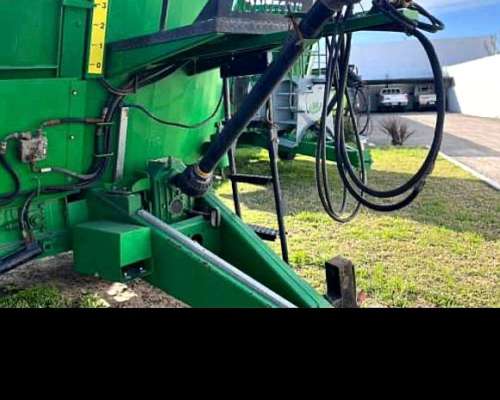 Vendo Mixer Montecor Vertical. Permuto por Hacienda