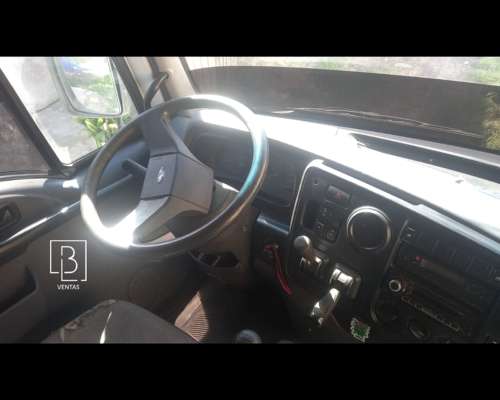 Ford Cargo 1722, Enganchado.