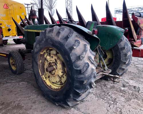 John Deere 2730 sin Cabina