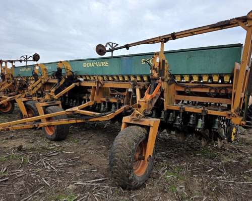 Sembradora Dumaire 910 de 51 a 21 cm Grano Fino
