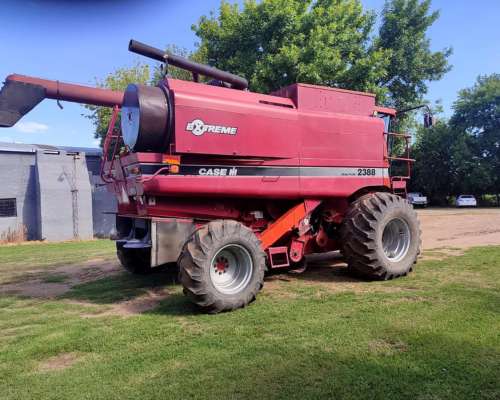 Case 2388 4X4 con Monitor