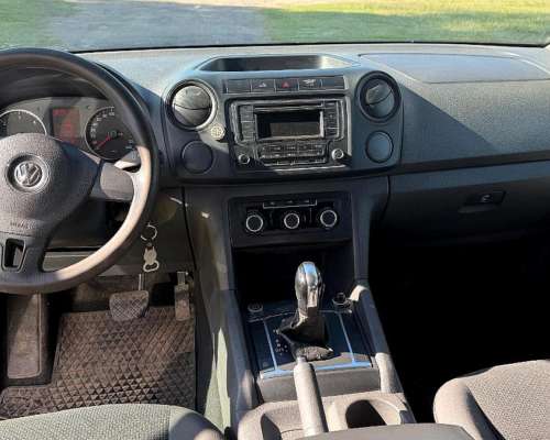 Volskwagen Amarok Trendline 4X4 AT 180hp