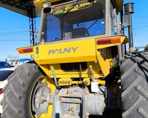 Tractor Pauny 250 a Años 2011