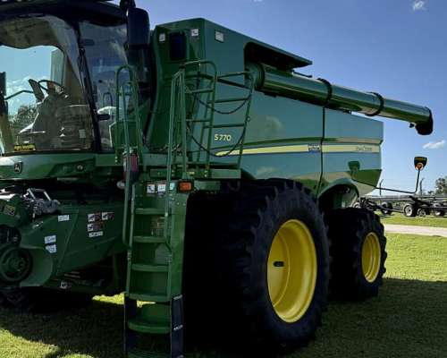 Cosechadora John Deere S770