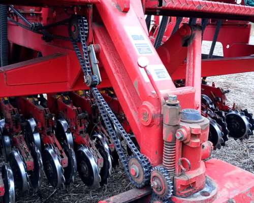 Sembradora Bertini 32.000 Neumatica